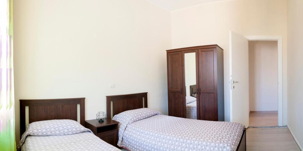 Bed and Breakfast Le Finestre Sulla Piazza Boiano Exterior foto