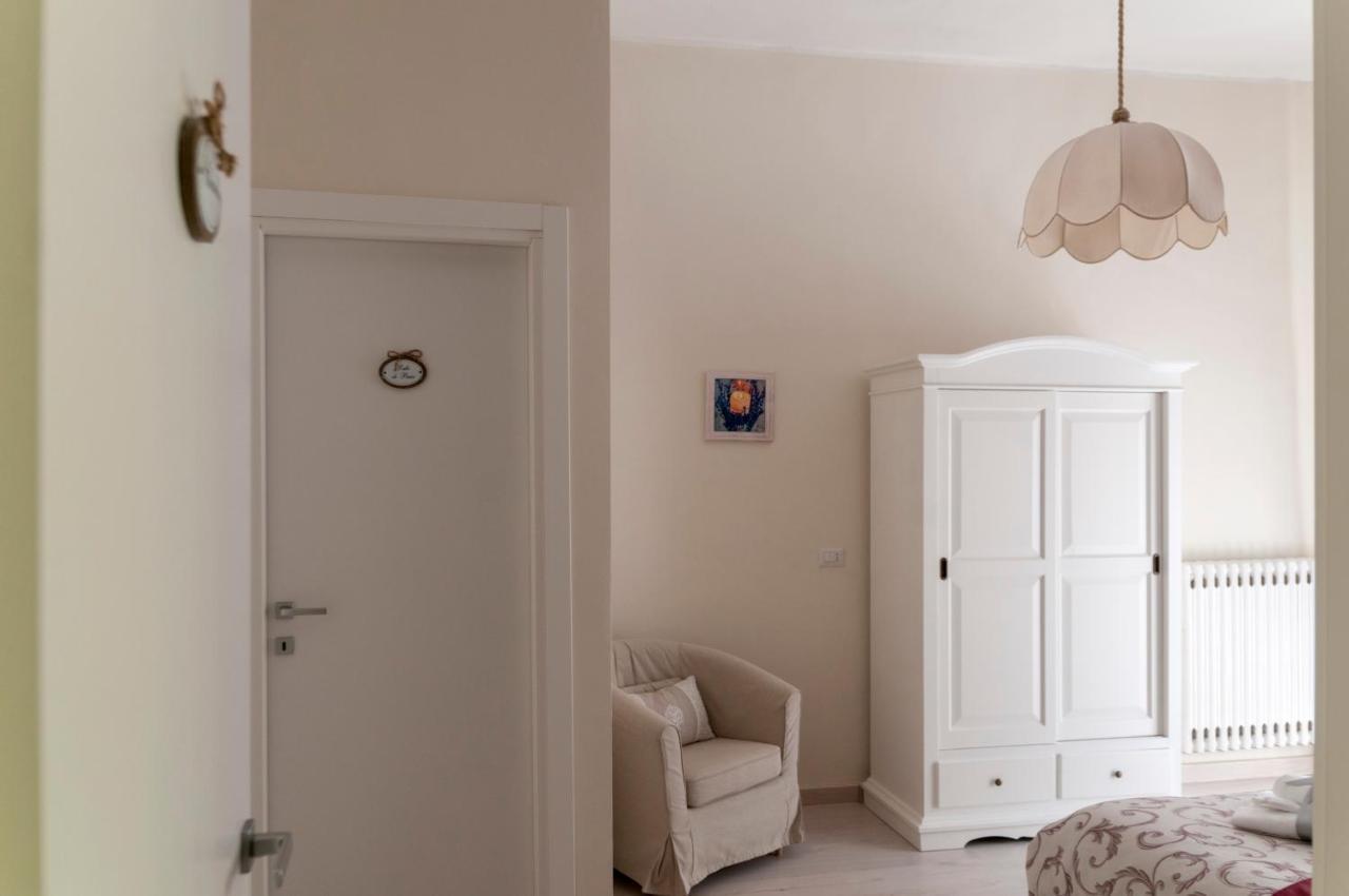 Bed and Breakfast Le Finestre Sulla Piazza Boiano Exterior foto